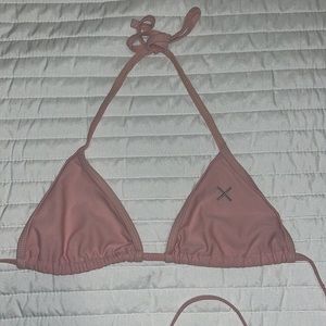 Boutine LA pink top